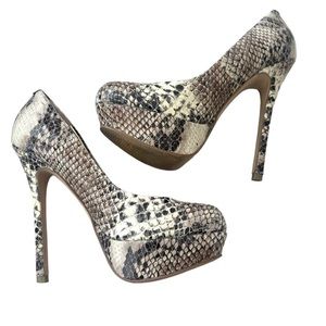 Bakers Melina Platform High Heel Pumps Reptile Snakeskin